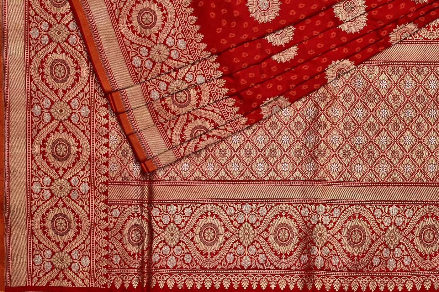Banarasi Bandhani № 01 — Banarasi Bandhani saree from the Trisha Silks archive