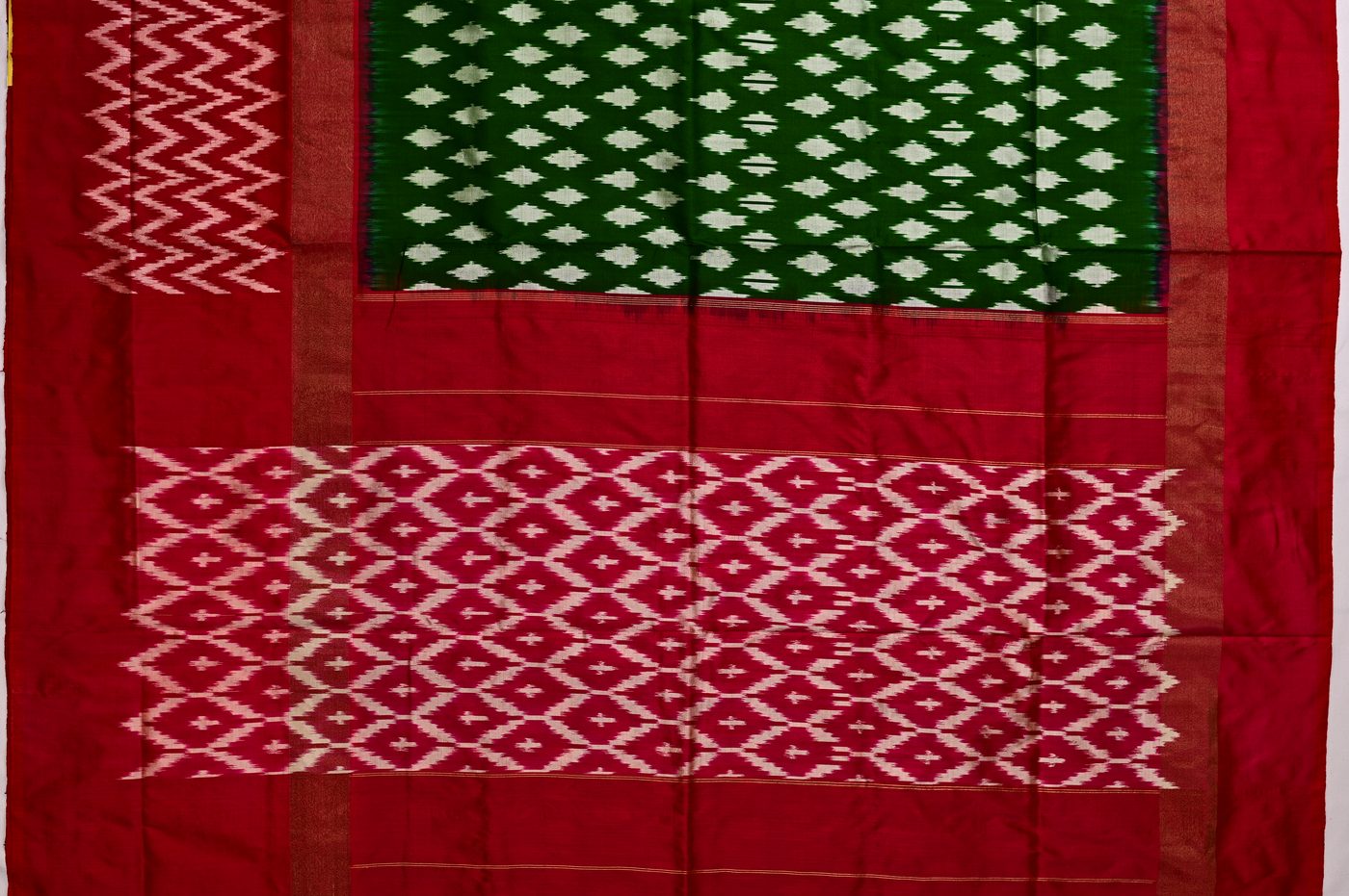 Pochampally Ikat № 01 — Pochampally Ikat saree from the Trisha Silks archive